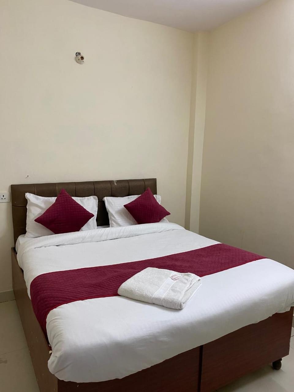 Pragya Palace Hotel